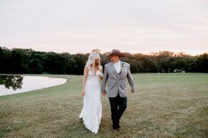 Wedding photoshoot of a couple by Lily Hayes Photography